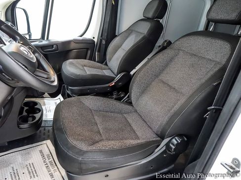 Used 2023 RAM ProMaster 2500 FWD image 7