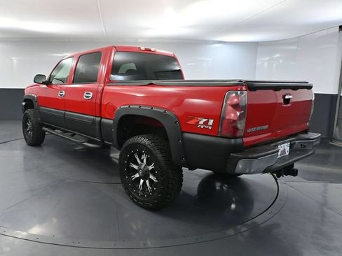 Used 2006 Chevrolet Silverado 1500 LT w/ Light Duty Power Package AWD/4WD image 7