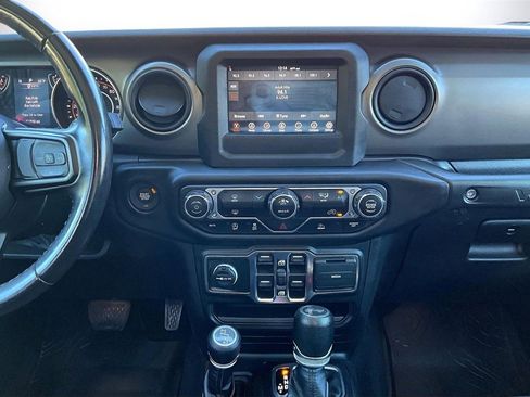 Certified 2022 Jeep Wrangler Unlimited Sport image 11