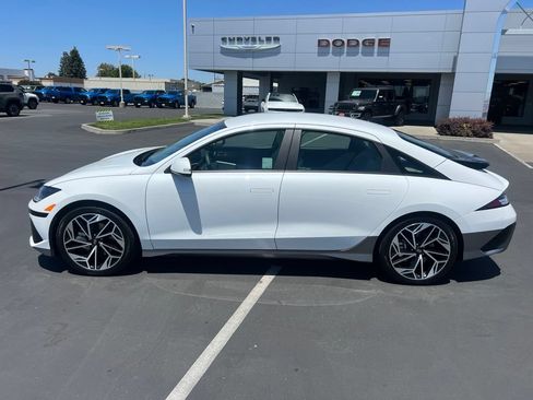 Used 2024 Hyundai Ioniq 6 SEL RWD image 28