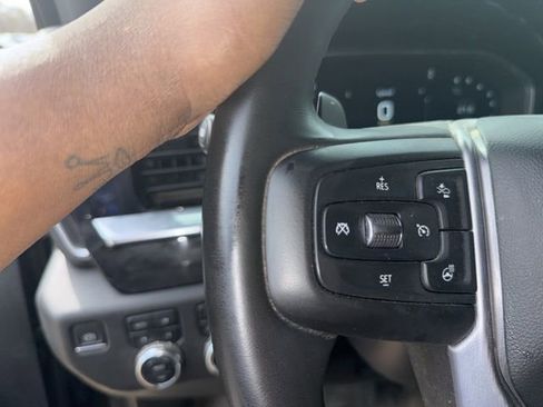 Used 2023 GMC Sierra 1500 Elevation image 21