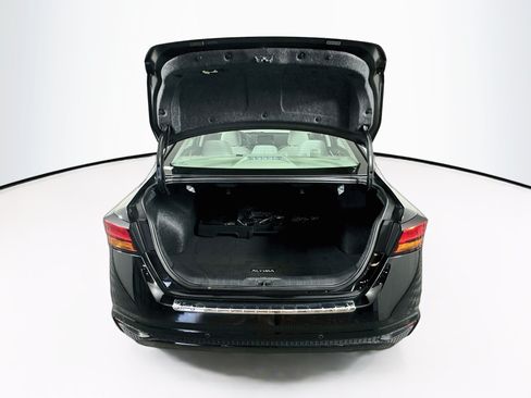 Used 2023 Nissan Altima 2.5 SV AWD/4WD image 27