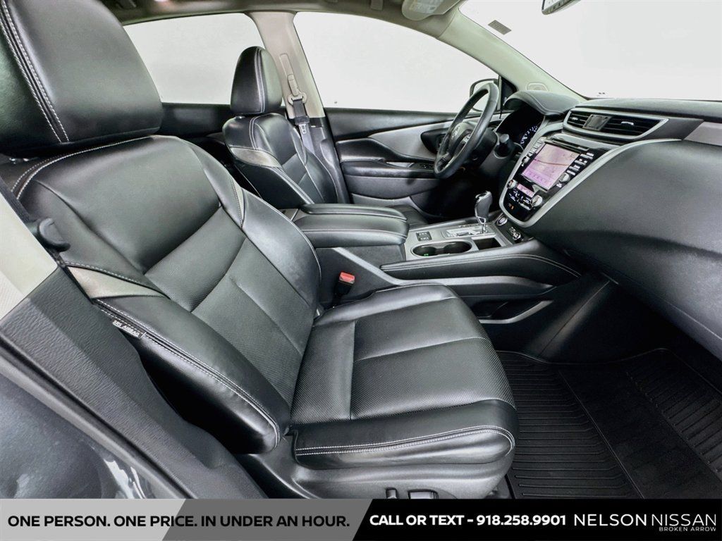 Used 2020 Nissan Murano SL w/ Moonroof Package FWD image 30