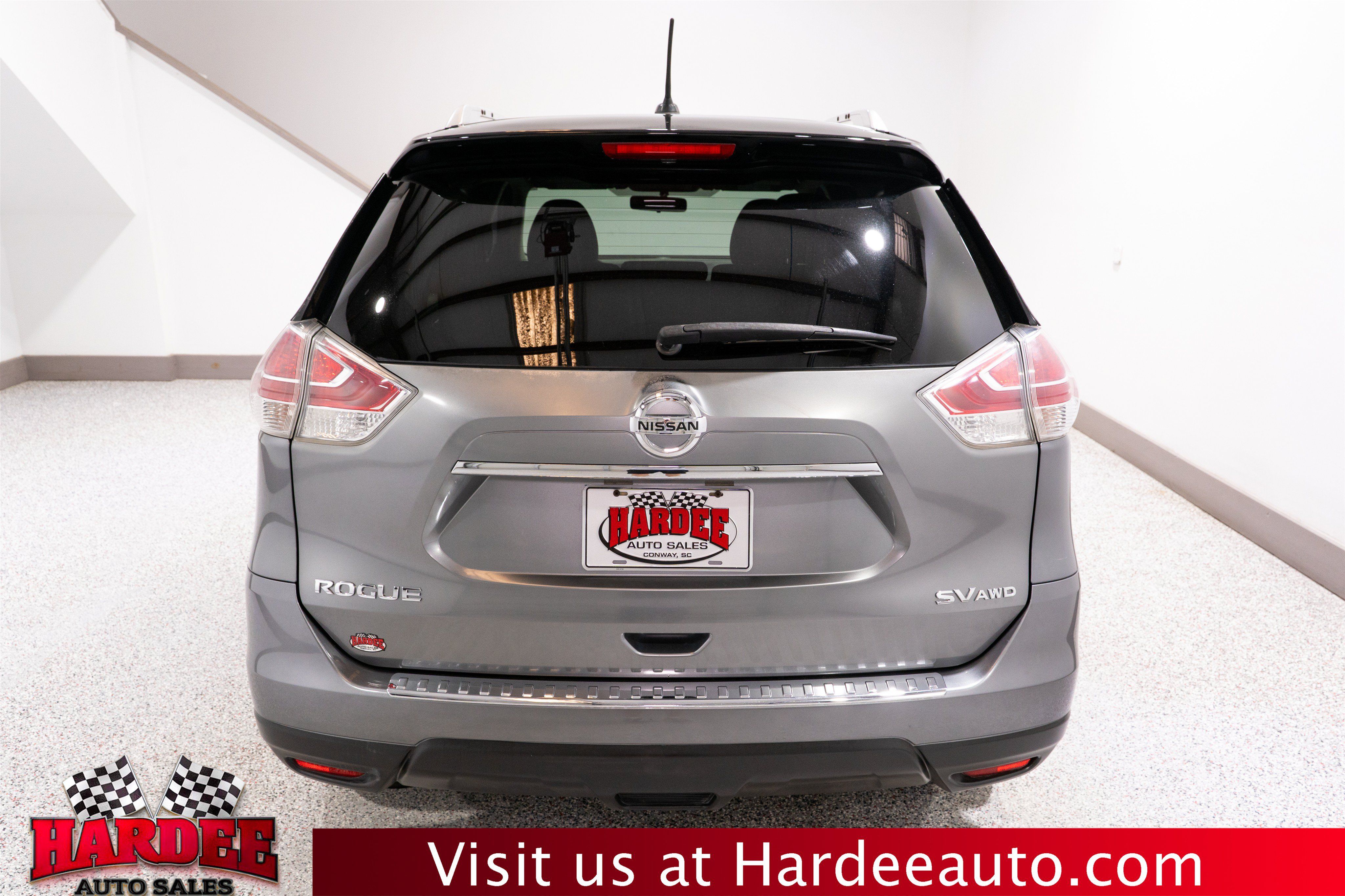 Used 2016 Nissan Rogue SV AWD/4WD image 4