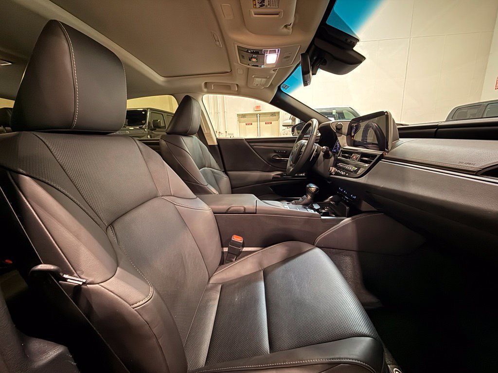 Used 2022 Lexus ES 350 w/ Premium Package FWD image 34
