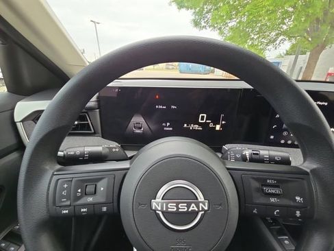 Used 2026 Nissan Kicks SV FWD image 25