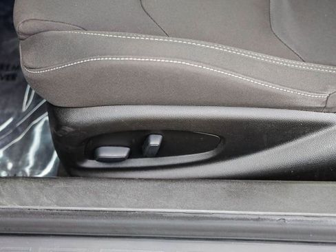 Used 2023 Chevrolet Camaro LT image 23