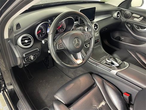 Used 2015 Mercedes-Benz C 300 4MATIC Sedan image 3