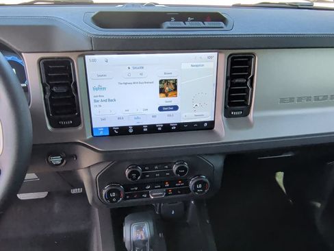 New 2026 Ford Bronco Outer Banks AWD/4WD image 21