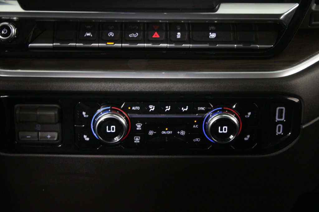 Used 2026 GMC Sierra 1500 SLT AWD/4WD image 20
