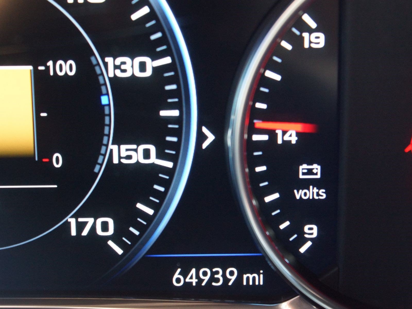 Used 2022 Chevrolet Traverse High Country FWD image 23