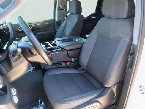 Used 2024 GMC Sierra 1500 SLE image 10