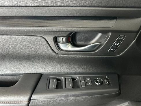 Used 2025 Honda CR-V Sport-L image 12