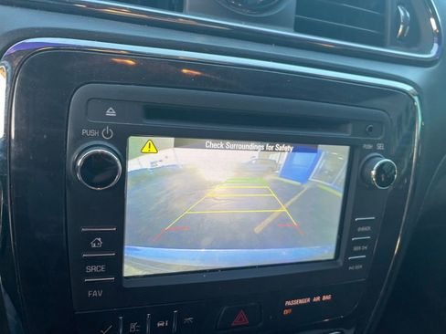 Used 2017 Buick Enclave Leather w/ Trailering Package image 11