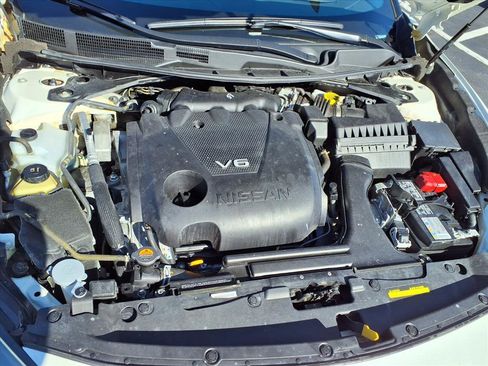 Used 2023 Nissan Maxima Platinum image 37