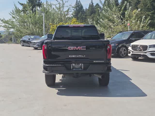 Used 2025 GMC Sierra 2500 Denali AWD/4WD image 7