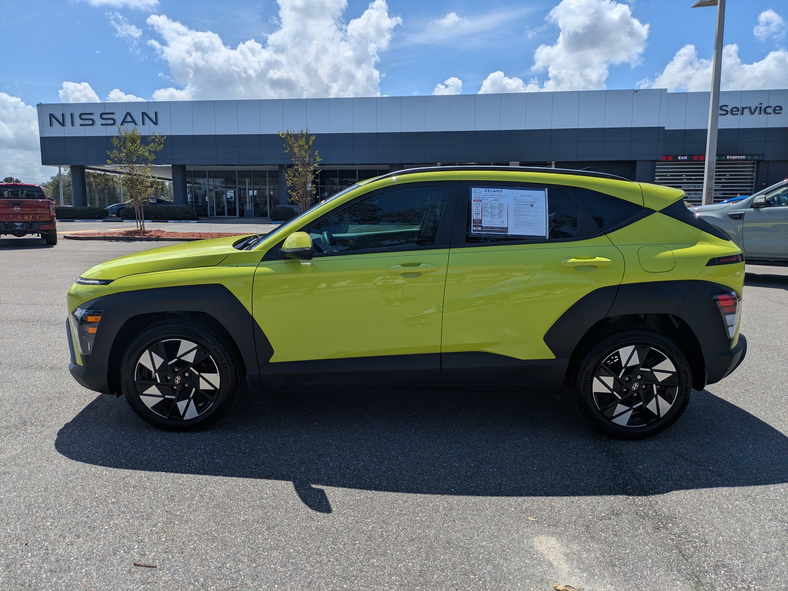 Used 2025 Hyundai Kona SEL FWD image 7