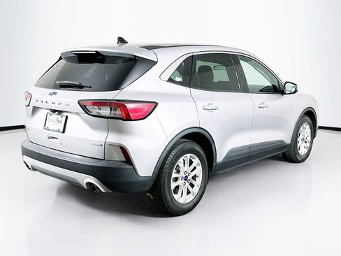 Used 2020 Ford Escape SE FWD image 9