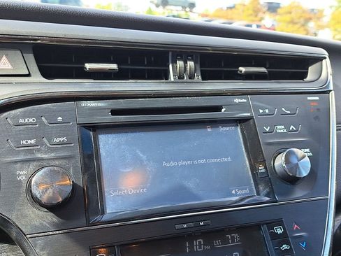 Used 2016 Toyota Avalon Touring image 22