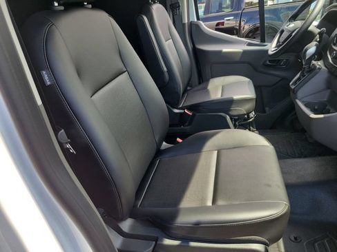New 2026 Ford Transit 250 148 Medium Roof w/ Load Area Protection Package RWD image 22