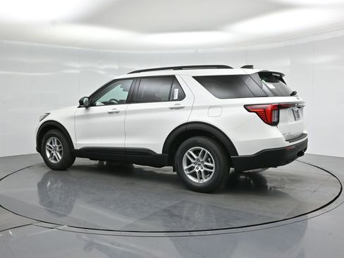New 2026 Ford Explorer Active AWD/4WD image 6