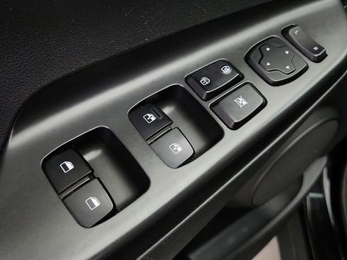 Used 2021 Hyundai Kona SEL w/ Cargo Package image 22