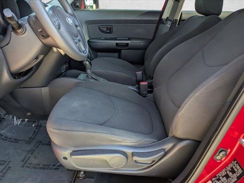 Used 2013 Kia Soul Base image 14