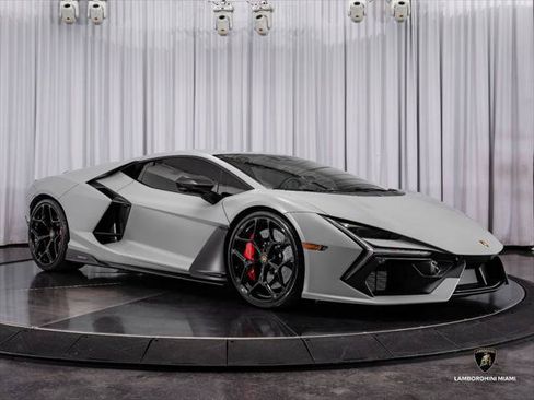 Used 2024 Lamborghini Revuelto AWD/4WD image 30