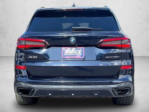 Used 2022 BMW X5 xDrive45e w/ M Sport Package AWD/4WD image 4