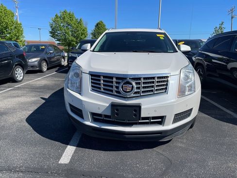 Used 2015 Cadillac SRX Luxury w/ Driver Awareness Package image 2