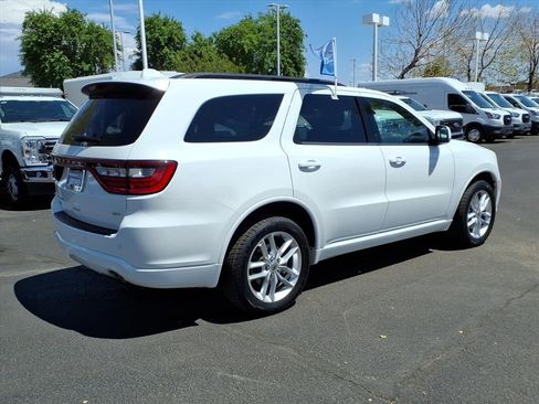 Used 2022 Dodge Durango GT image 4