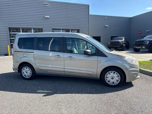 Used 2014 Ford Transit Connect XLT FWD image 3