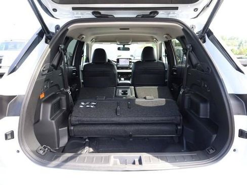 New 2026 Nissan Rogue SL AWD/4WD image 8