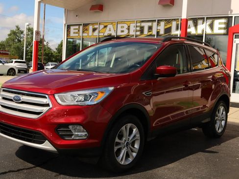Used 2018 Ford Escape SEL AWD/4WD image 1