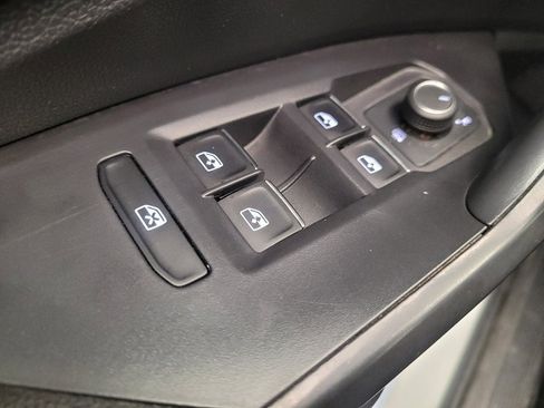 Used 2024 Volkswagen Jetta S image 27