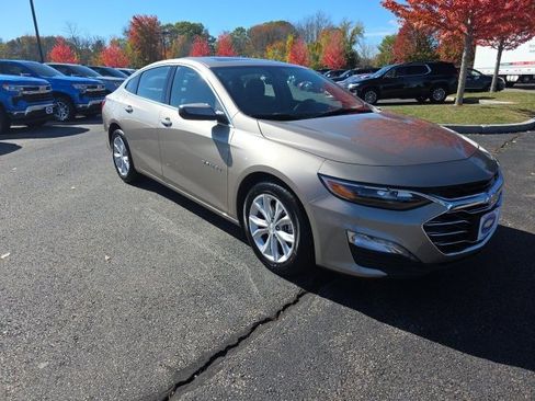Used 2024 Chevrolet Malibu LT image 7