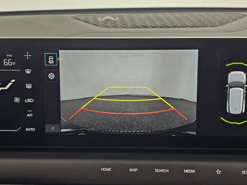 Used 2024 Kia EV9 Wind image 28