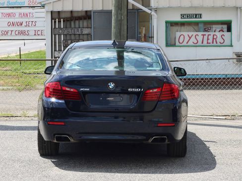 Used 2015 BMW 550i xDrive Sedan AWD/4WD image 7