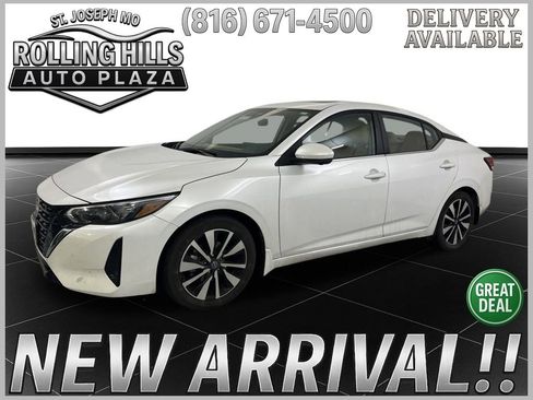 Used 2024 Nissan Sentra SV w/ SV Premium Package image 1