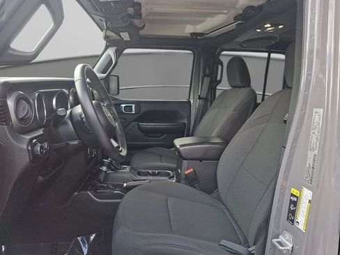Used 2021 Jeep Wrangler Unlimited Sport AWD/4WD image 16