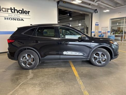 Used 2025 Ford Escape ST-Line AWD/4WD image 4