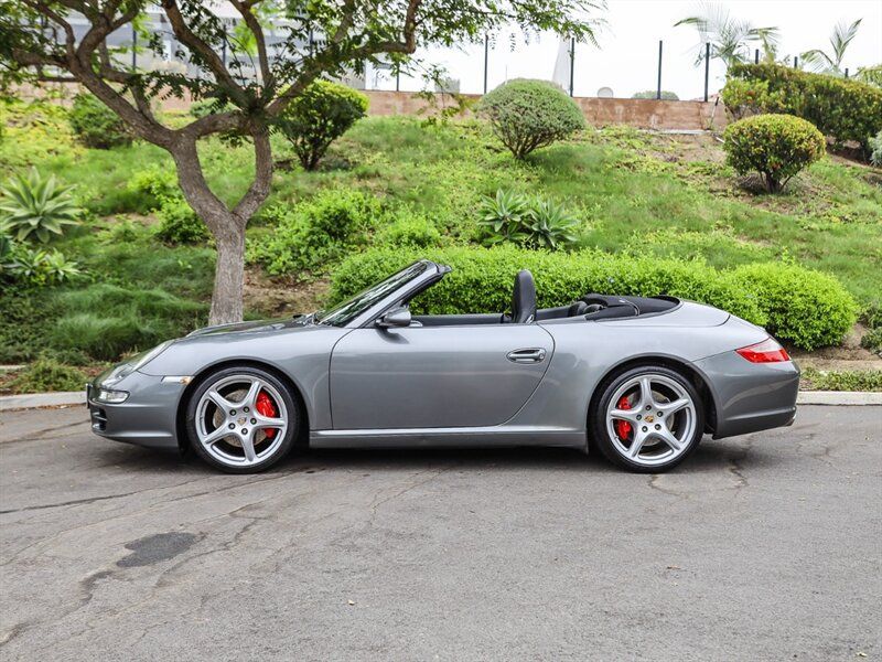 Used 2007 Porsche 911 Carrera S RWD image 2