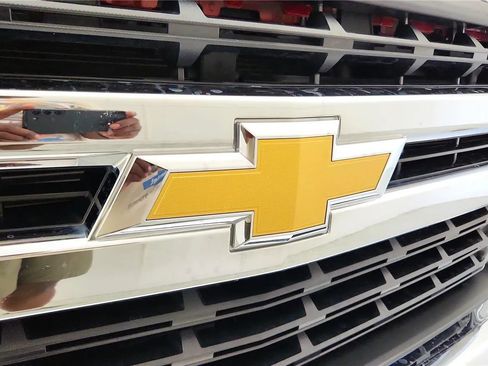 Used 2022 Chevrolet Silverado 1500 LT w/ Z71 Off-Road Package AWD/4WD image 45