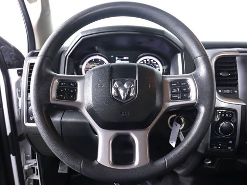 Used 2023 RAM 1500 Classic SLT AWD/4WD image 11