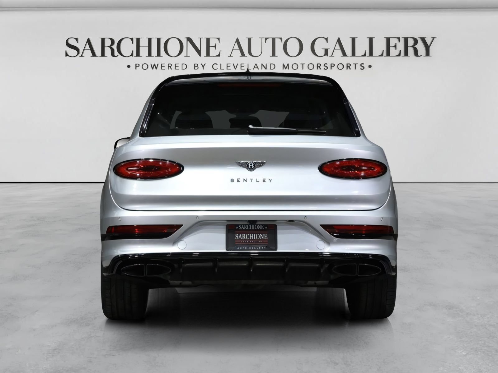 Used 2022 Bentley Bentayga AWD/4WD image 10