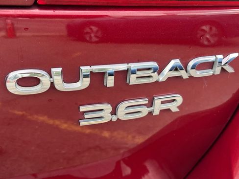 Used 2015 Subaru Outback 3.6R Limited AWD/4WD image 27