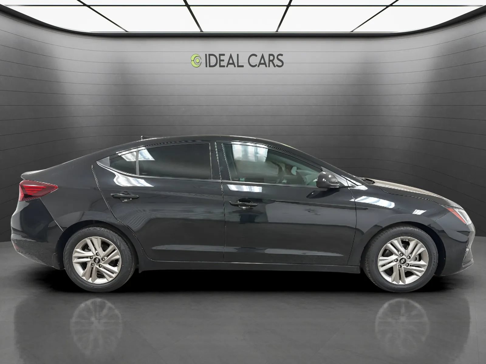 Used 2020 Hyundai Elantra SEL FWD image 6
