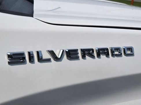 Used 2020 Chevrolet Silverado 1500 LT RWD image 20