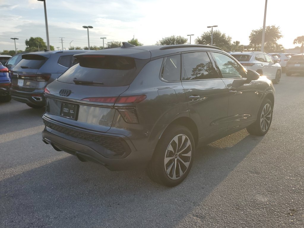 New 2026 Audi Q3 quattro 2.0T AWD/4WD image 5