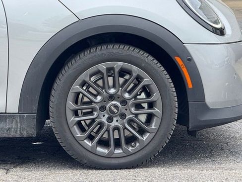 Certified 2025 MINI Cooper S image 3